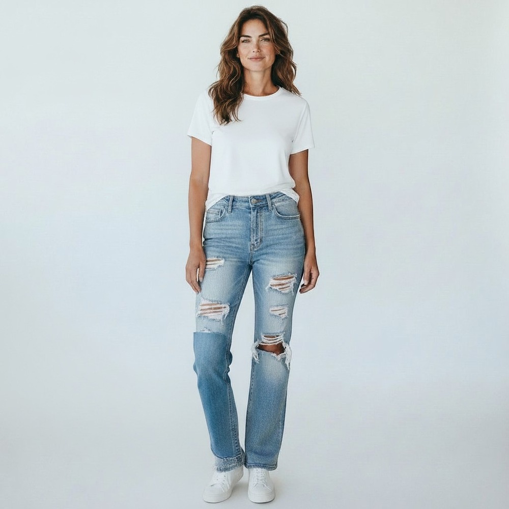 Amethyst Sadie Flare Jeans Womens 13 Light Wash Good Distressed Y2K Boho Denim